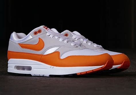 nike air max 1 oranje wit heren|air max 1 schoenen.